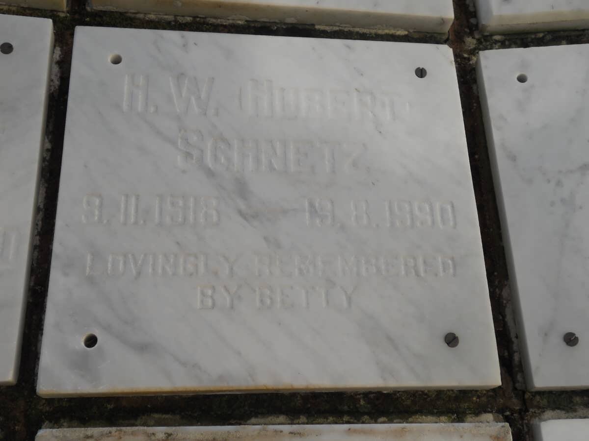 SCHNETZ H.W. 1918-1990