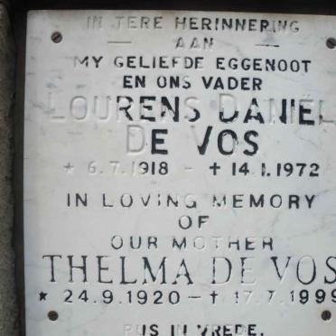 VOS Lourens Daniël, de 1918-1972 &amp; Thelma 1920-1999