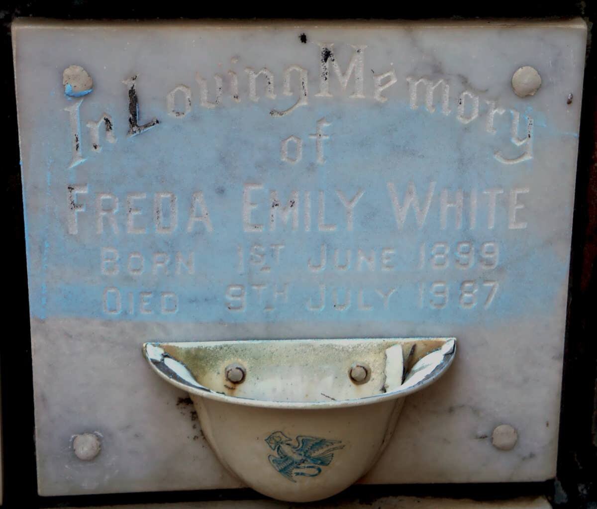 WHITE Freda Emily 1899-1987