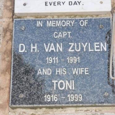 ZUYLEN D.H., van 1911-1991 &amp; Toni 1916-1999