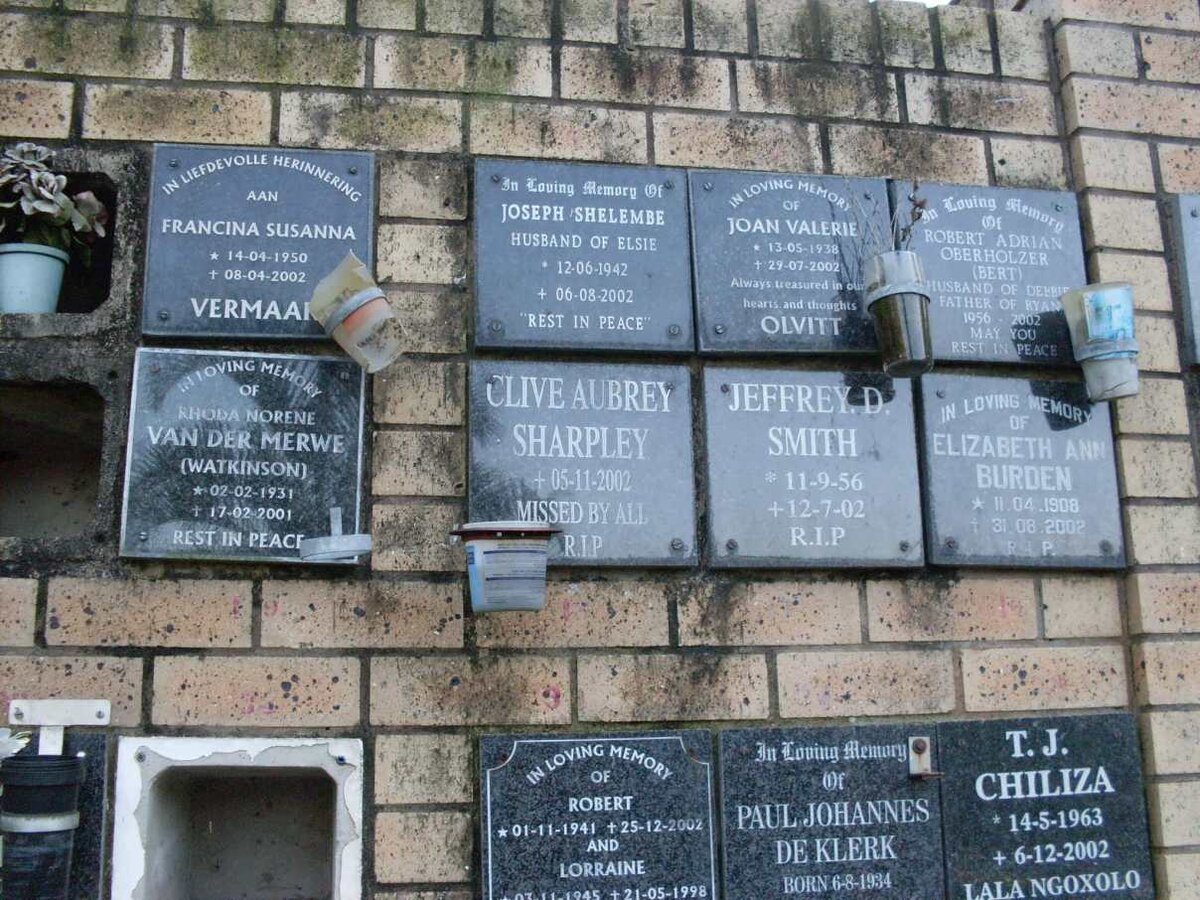 BURDEN :: CHILIZA :: OBERHOLZER :: OLVITT :: SHARPLEY :: SHELEMBE :: SMITH