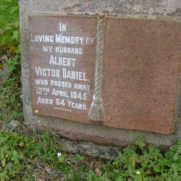 DANIEL Albert Victor -1945
