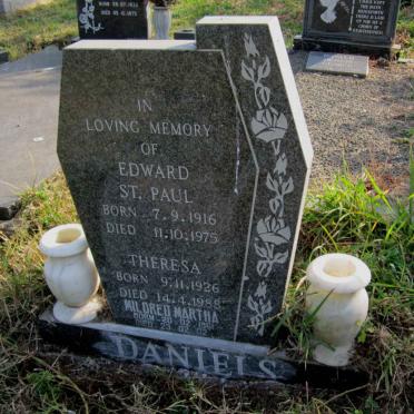 DANIELS Edward St. Paul 1916-1975 :: DANIELS Theresa 1926-1988 :: DANIELS Mildred Martha 1961-2002
