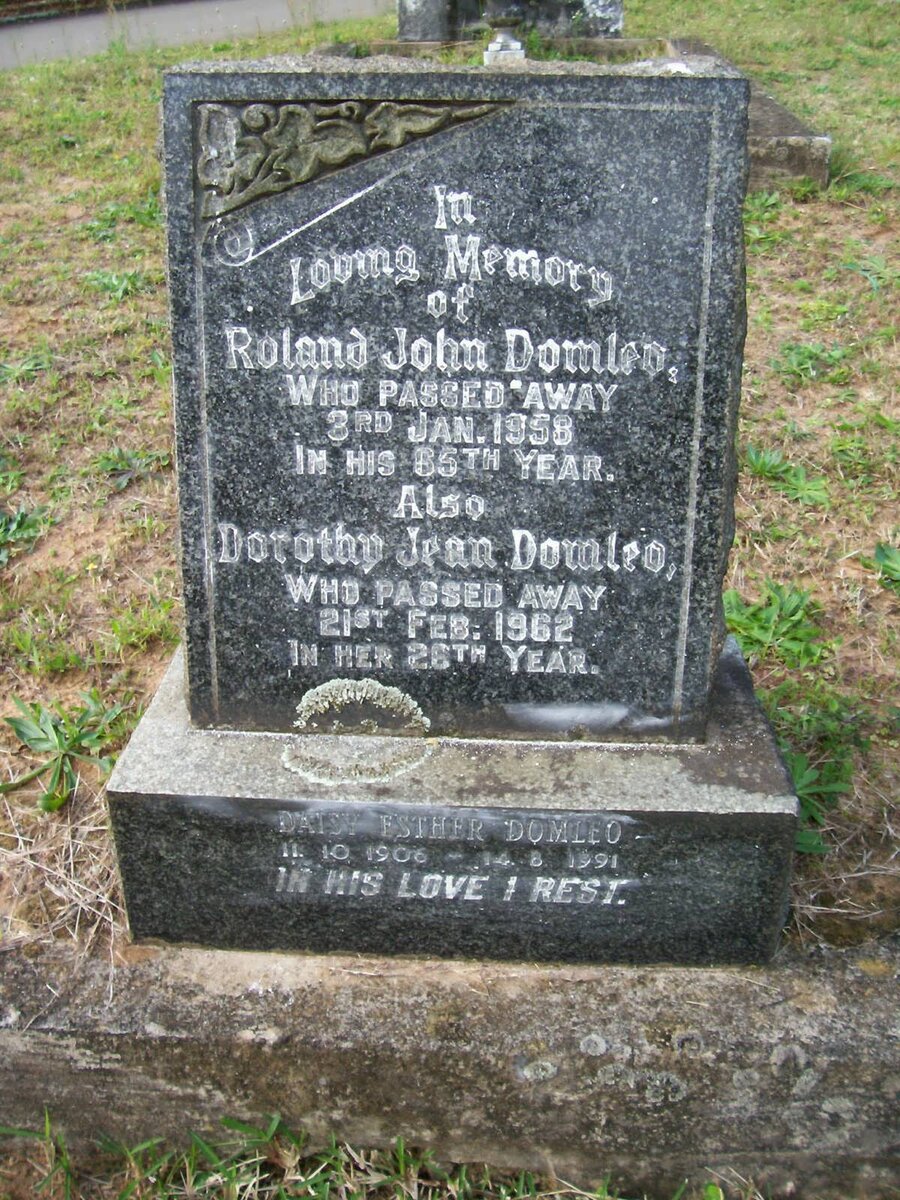 DOMLEO Roland John  -1958 :: DOMLEO Dorothy Jean -1962 &amp; DOMLEO Daisy Esther 1906-1991
