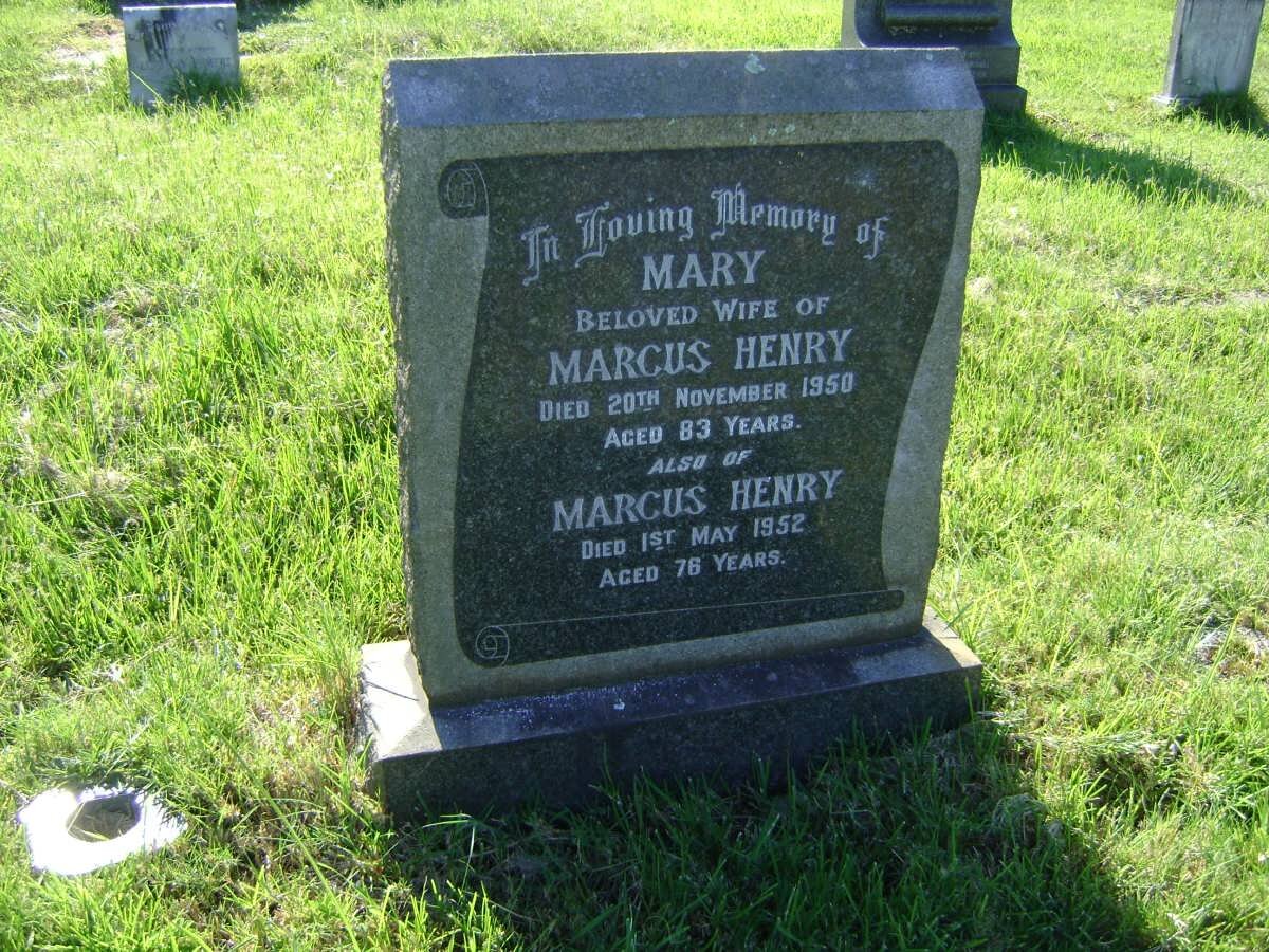 HENRY Marcus -1952 &amp; Mary -1950