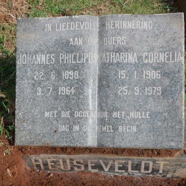 HEUSEVELDT Johannes Phillipus 1898-1964 &amp; Catharina Cornelia 1906-1979