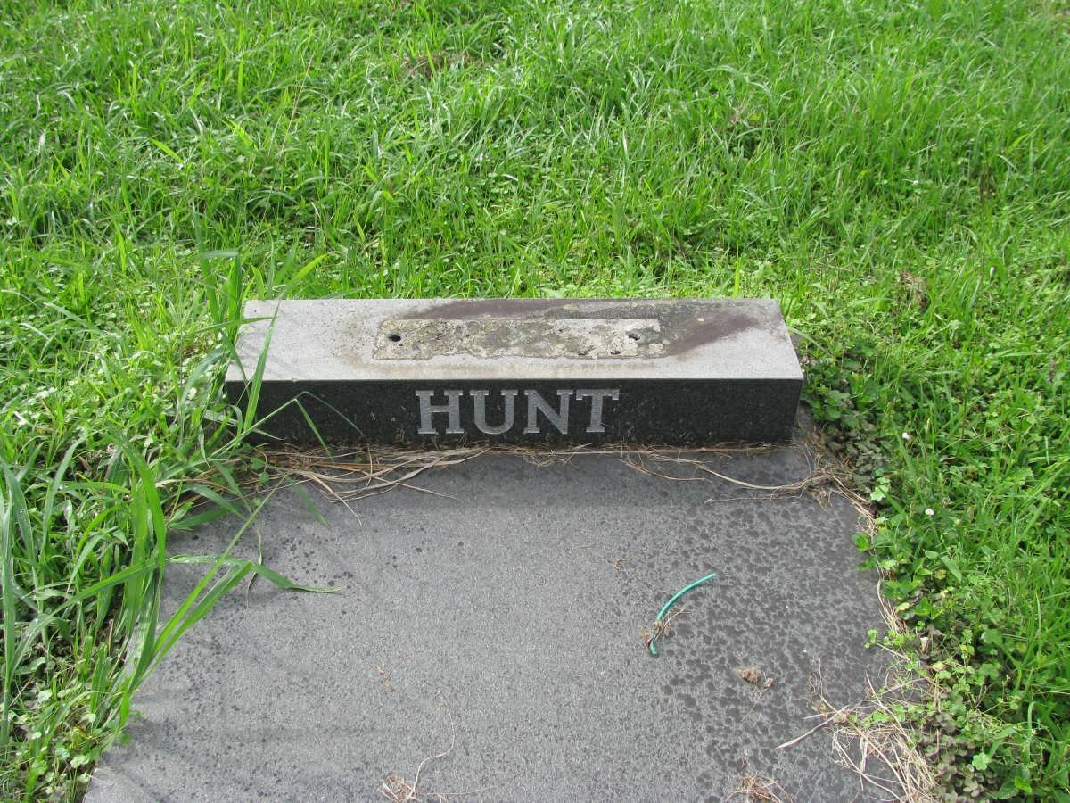 HUNT
