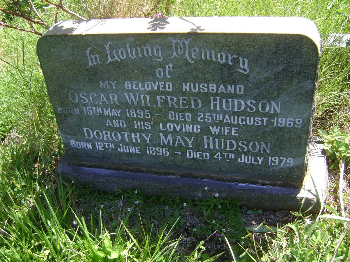 HUDSON Oscar Wilfred 1895-1969 &amp; Dorothy May 1896-1979