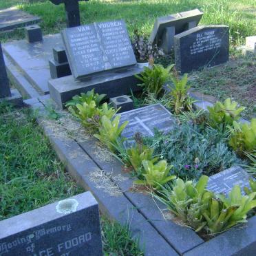 VUUREN Peter William, Jansen van 1946-2000 &amp; Cherie Ann 1950-2009