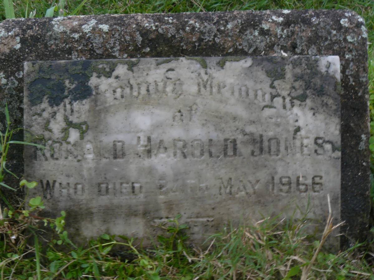 JONES Ronald Harold -1966