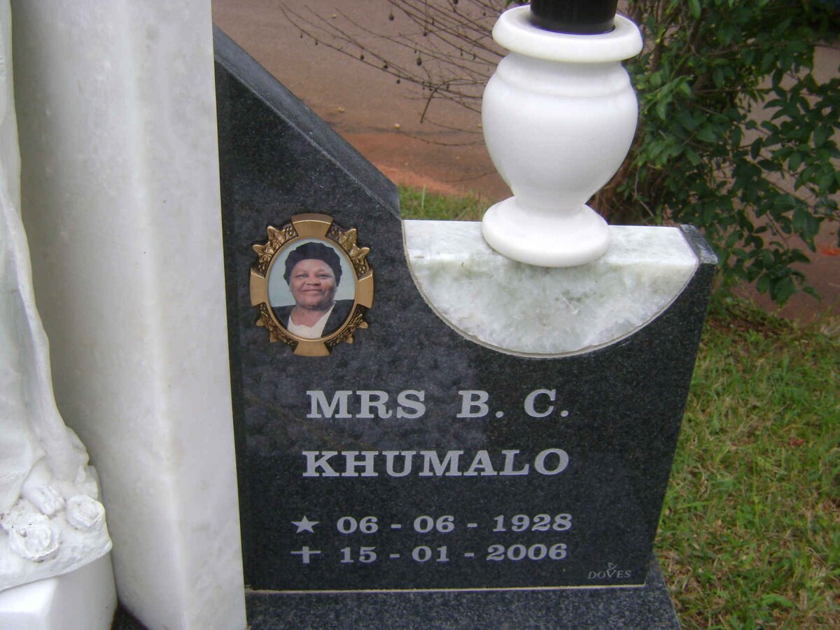 KHUMALO B.C. 1928-2006