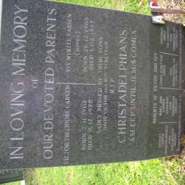 LARSEN Victor Theodore 1902-1975 &amp; Ivy Myrtle JONES 1906-1987