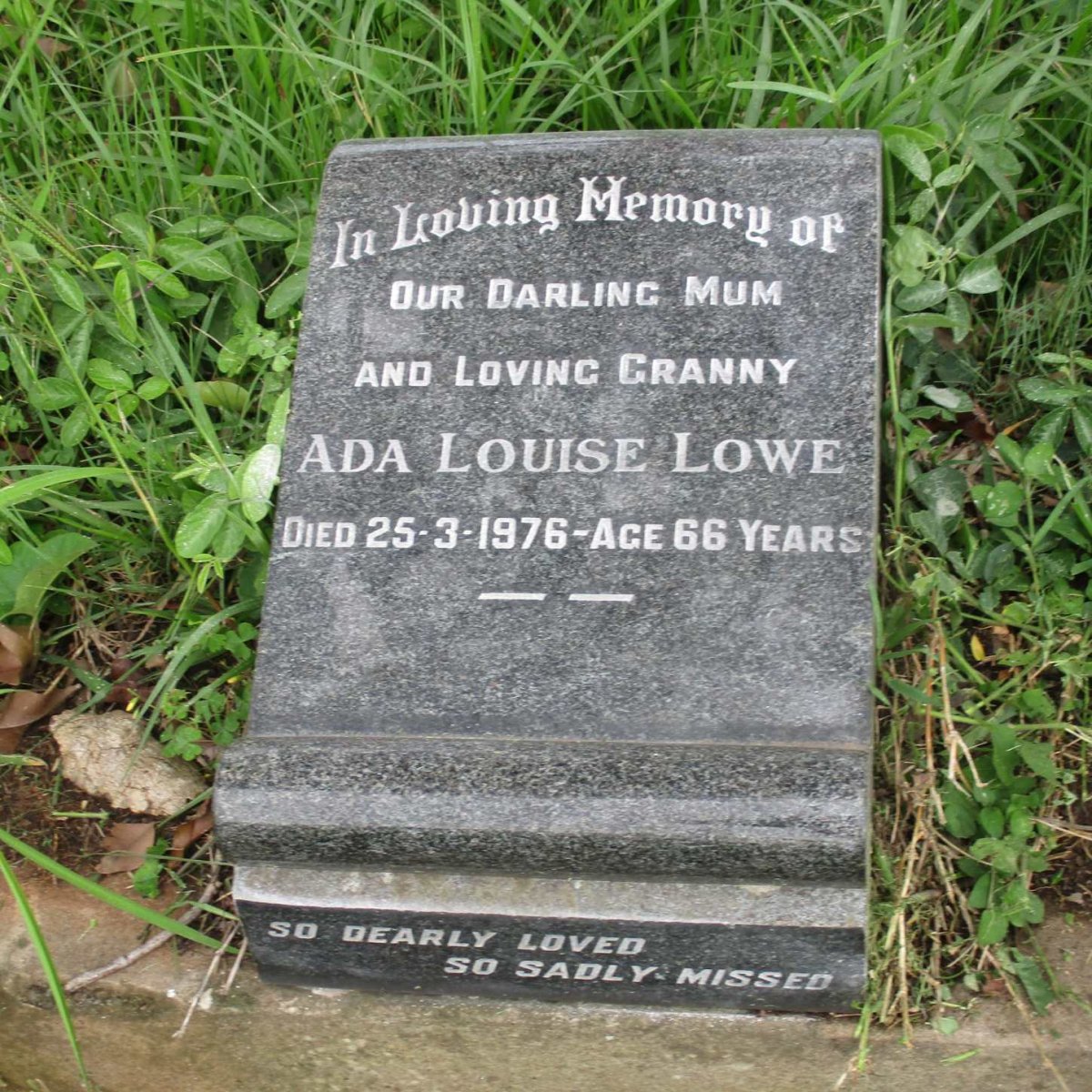 LOWE Ada Louise -1976