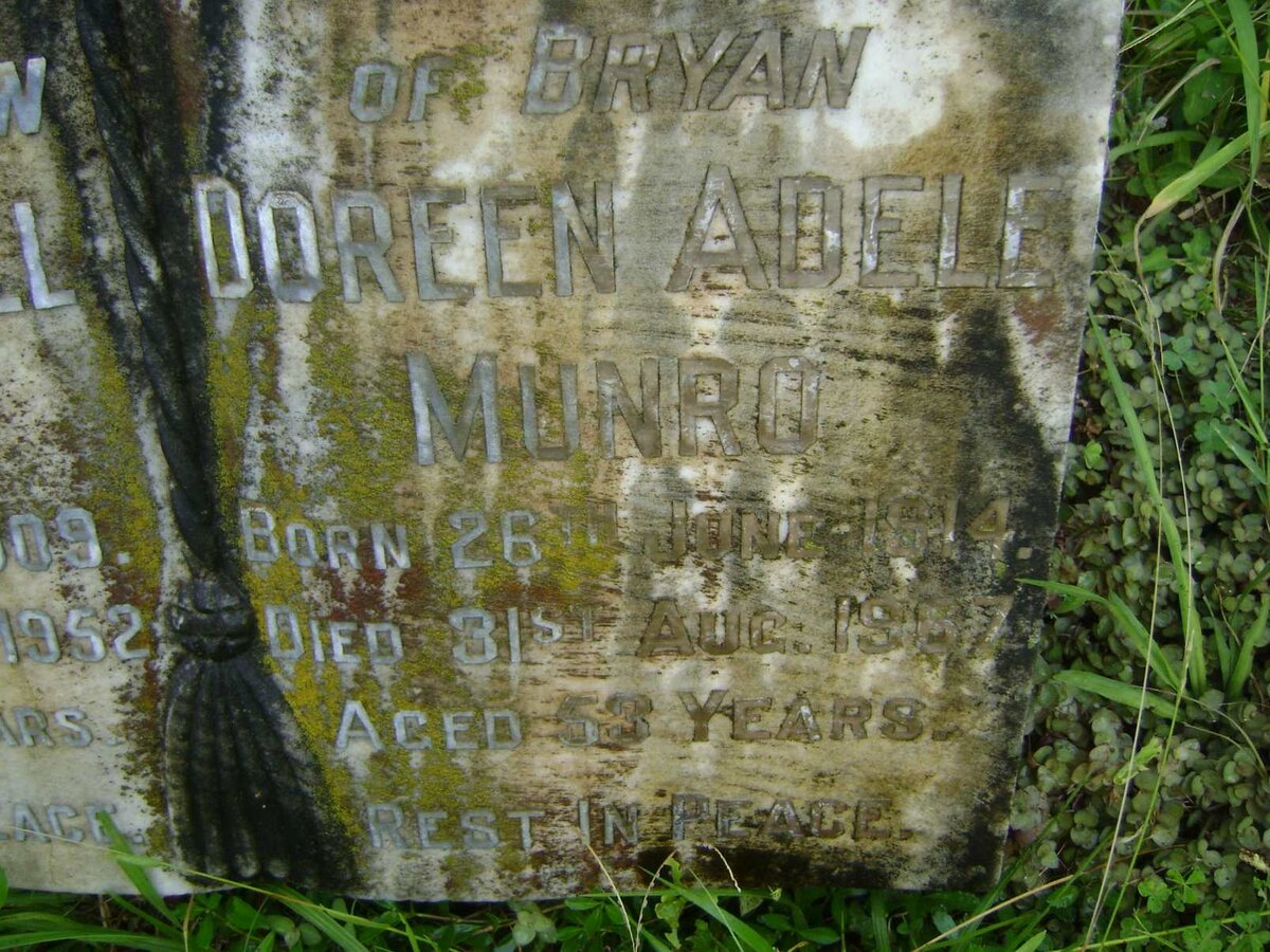 MUNRO Doreen Adele 1914-1967