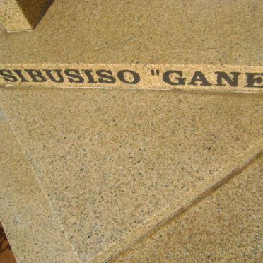 MZONELI Sibusiso Oswald 1970-2002