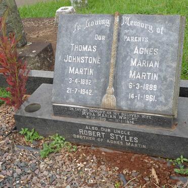 MARTIN Thomas Johnstone 1882-1942 &amp; Agnes Marian STYLES 1889-1961