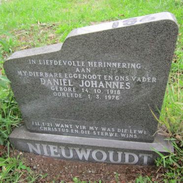 NIEUWOUDT Daniël Johannes 1918-1976