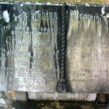 ROBINSON Arthur Simon -1961 &amp; Agnes Mary Winnie -1985