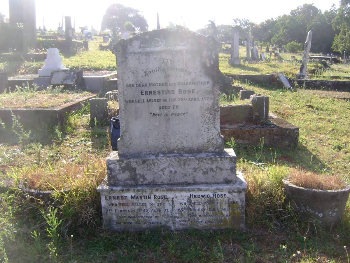 ROSE Ernestine -1923 :: ROSE Ernest Martin -1942 :: ROSE Hedwig -1957