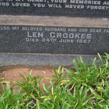 SANDERSON :: CROOKES :: BREEDS