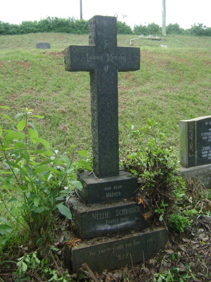 SCHRODER Nellie -1946