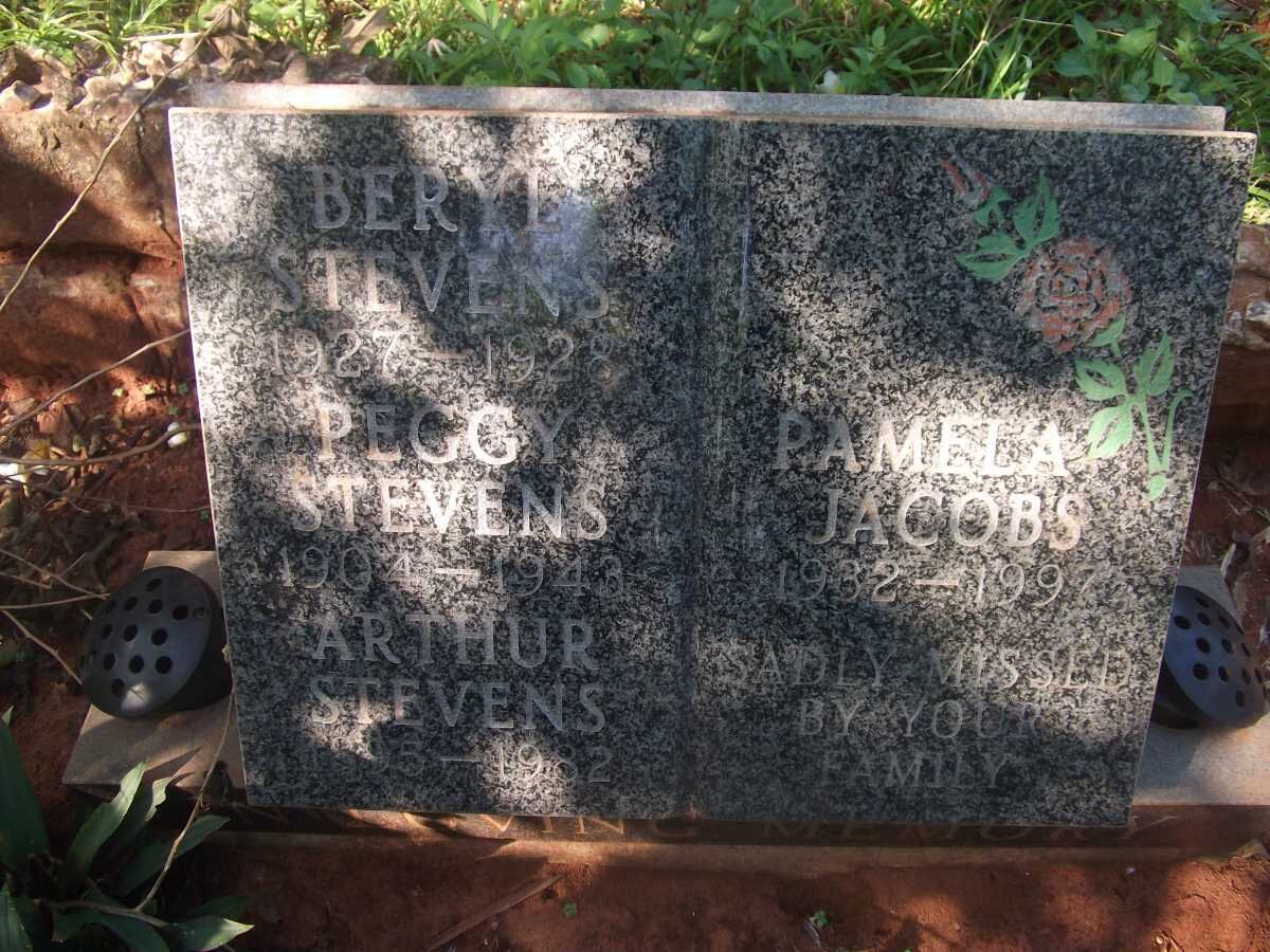 STEVENS Beryl 1927-1928 :: STEVENS Peggy 1904-1943 :: STEVENS Arthur 1895-1982 :: JACOBS Pamela 1932-1997