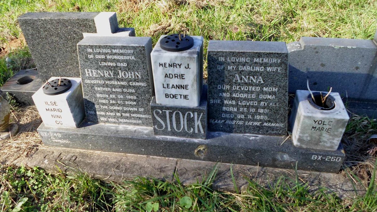 STOCK Henry John 1920-2004 &amp; Anna 1931-1989