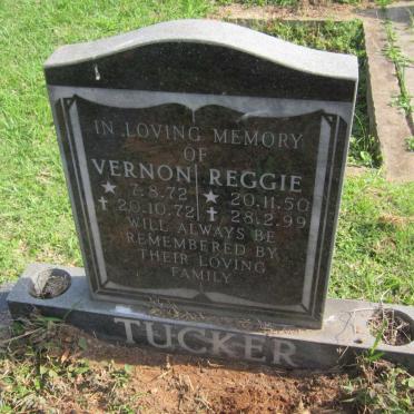 TUCKER Reggie 1950-1999 :: TUCKER Vernon 1972-1972