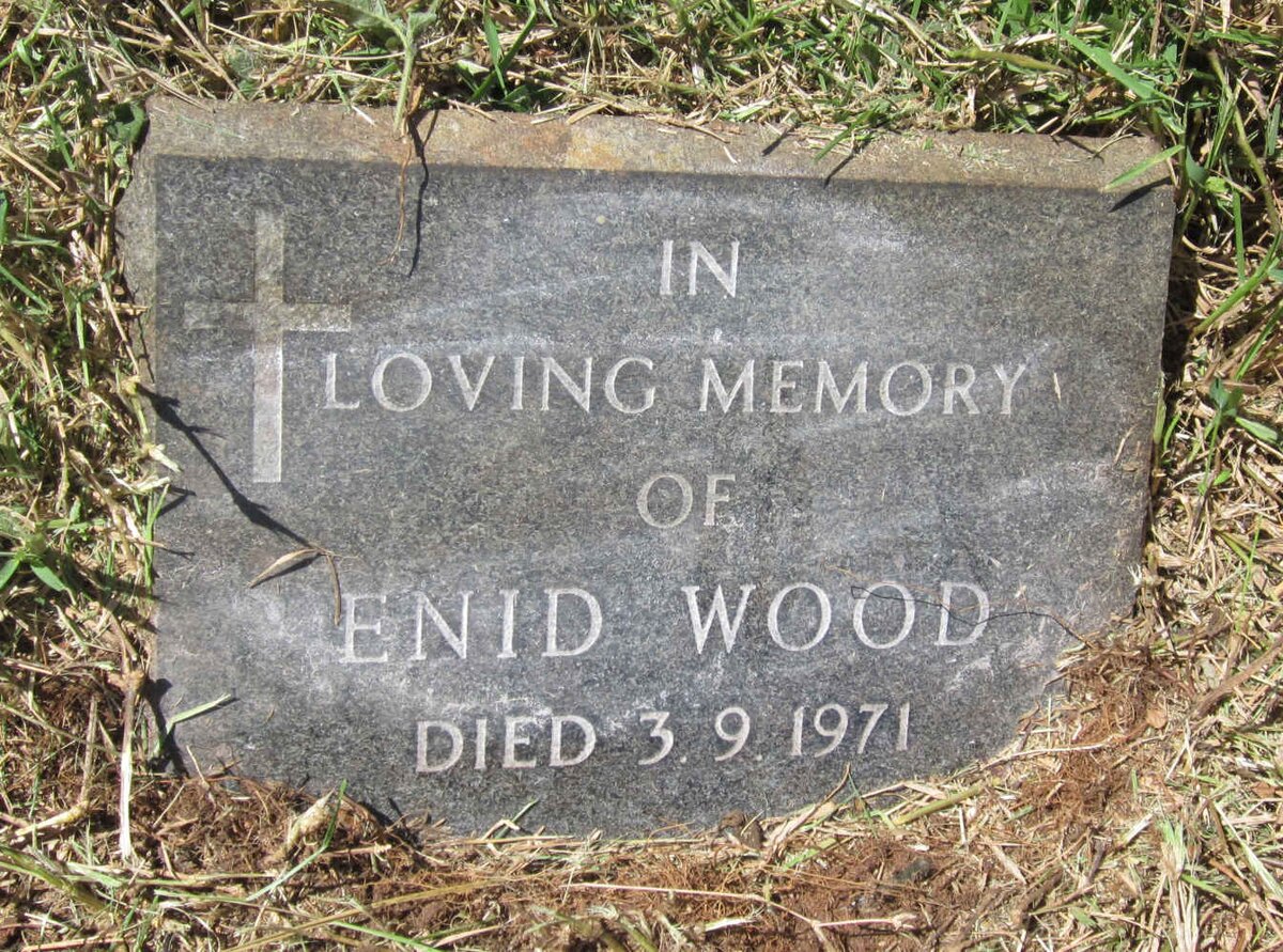 WOOD Enid -1971