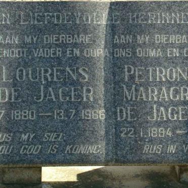 JAGER Lourens, de 1880-1966 &amp; Petronella Maragretha NEL 1894-1971