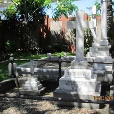 DOYLE Caroline -1916 :: DOYLE Denis -1913