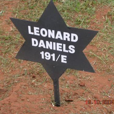 DANIELS Leonard
