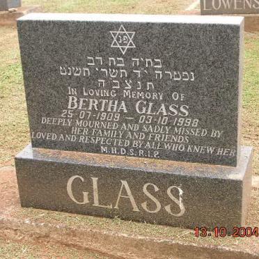 GLASS Bertha 1909-1998