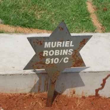 ROBINS Muriel