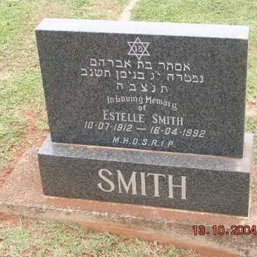 SMITH Estelle 1912-1992