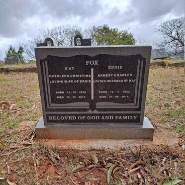 FOX Ernest Charles 1920-2014 & Kathleen Christina 1918-2013