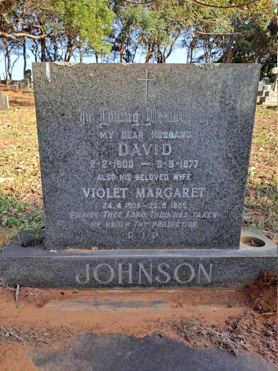 JOHNSON David 1900-1977 & Violet Margaret 1905-1085