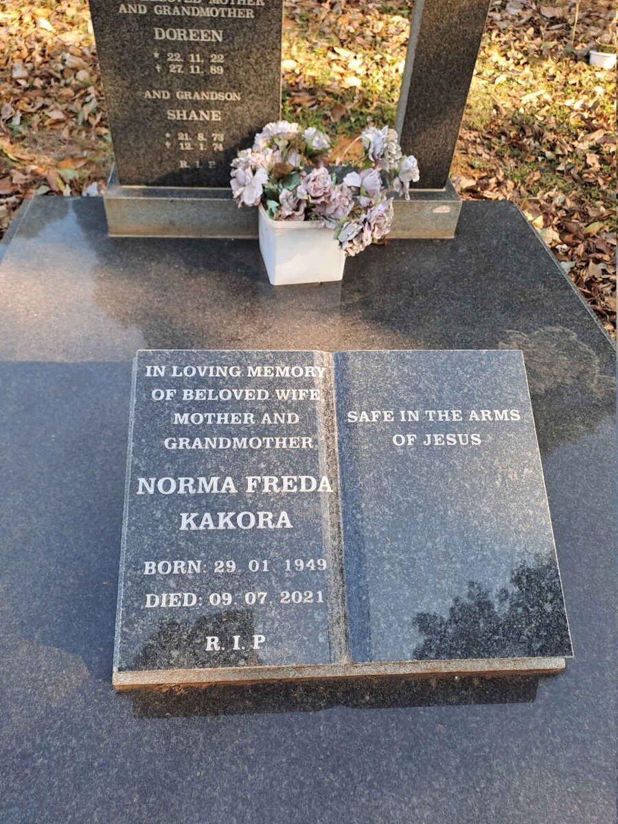 KAKORA Norma Freda 1949-2021 :: ? Doreen 1922-1989 :: ? Shane 1973-1974