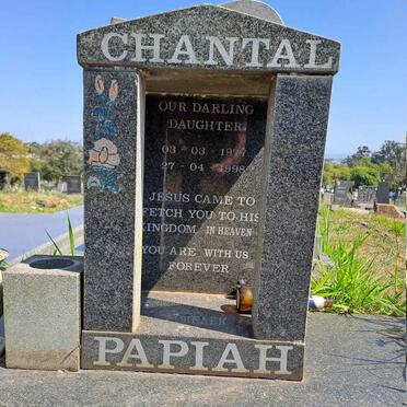 PAPIAH Chantal 1977-1998