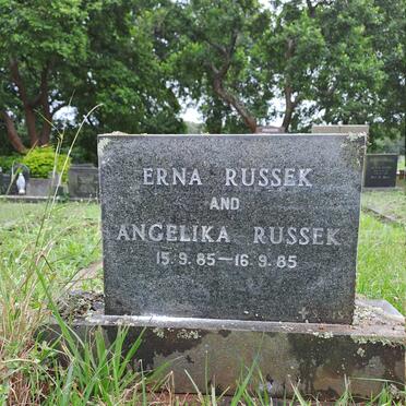 RUSSEK Erna -1985 & Angelika -1985