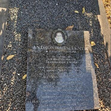 TSELENTIS Androniki 1938-2011