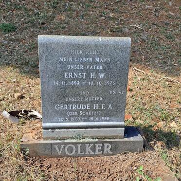 VOLKER Ernst H.W. 1893-1975 & Gertrude H.F.A. SCHUTZE 1903-1988 