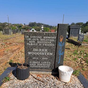 WOODISTEN Derek 1972-1999