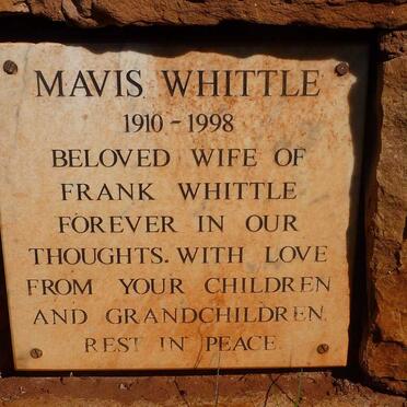 WHITTLE Mavis 1910-1998