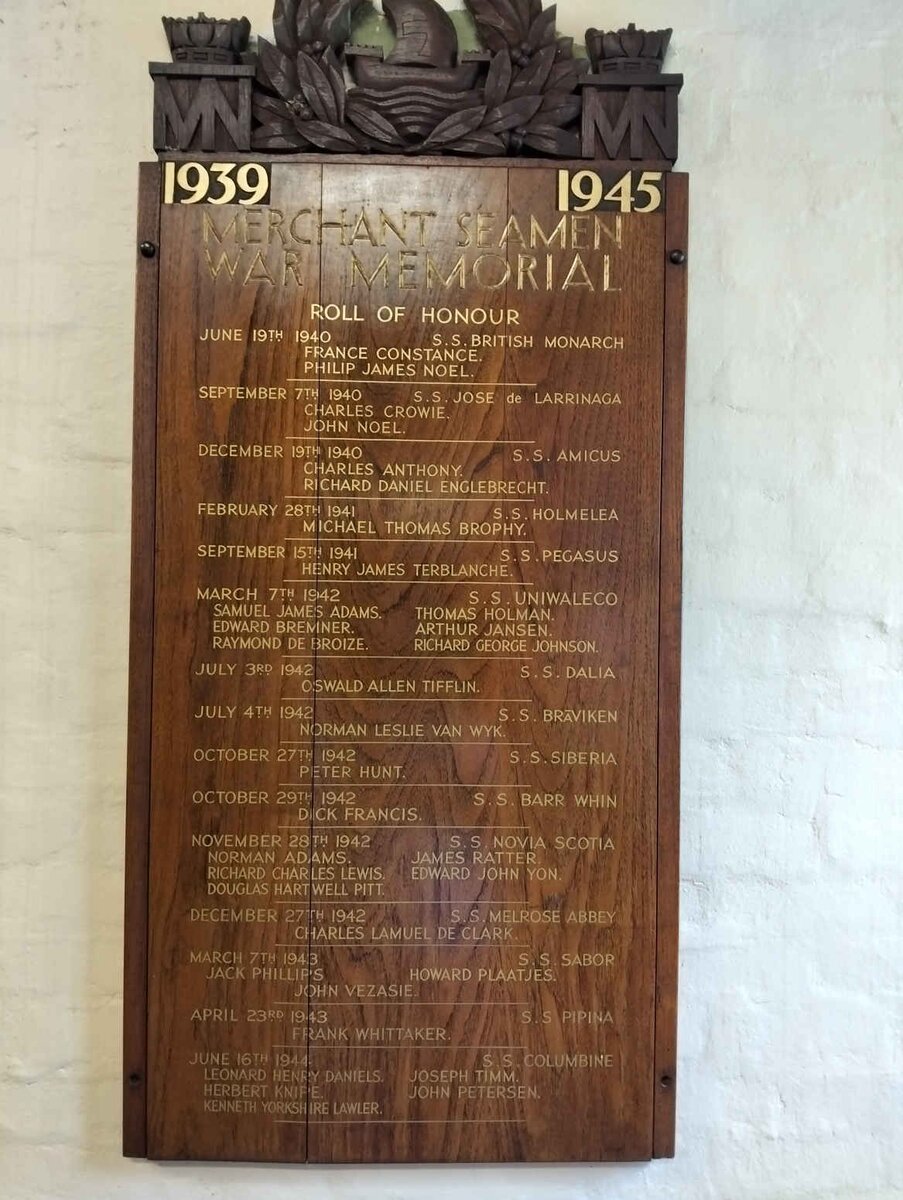 1. Merchant Seaman War Memorial 1939-1945