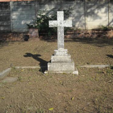 FORSTER ? Amy Octavia -1971 :: FORSTER Joan 1906-1961 :: PROCTER Lyn?ton 1945-1955 