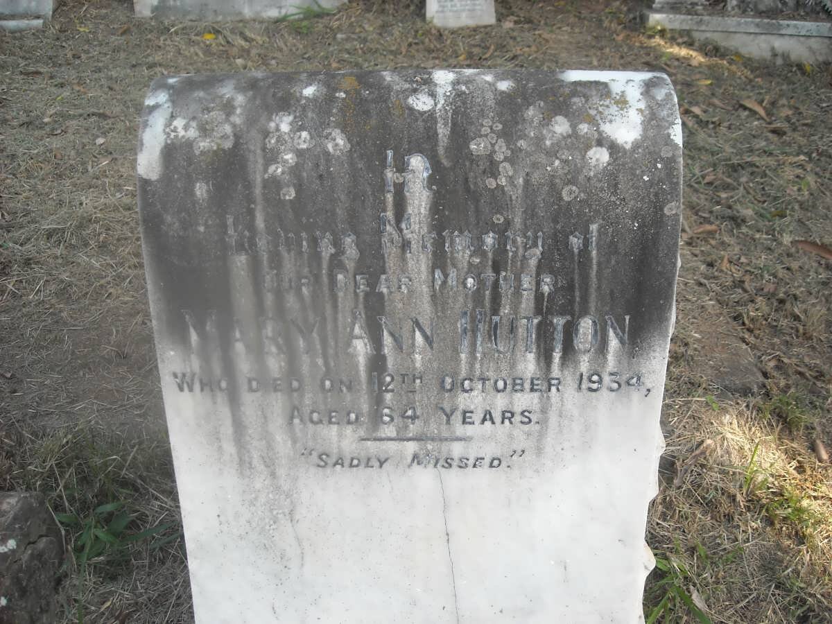 HUTTON Mary Ann -1934 :: FLETCHER Jean -1934 :: HUTTON Peter -1915 :: NICOLL Ann -1917