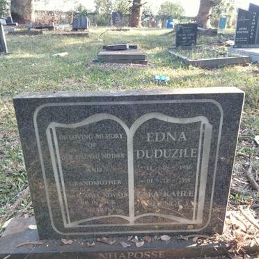 NHAPOSSE Edna Duduzile 1936-1994
