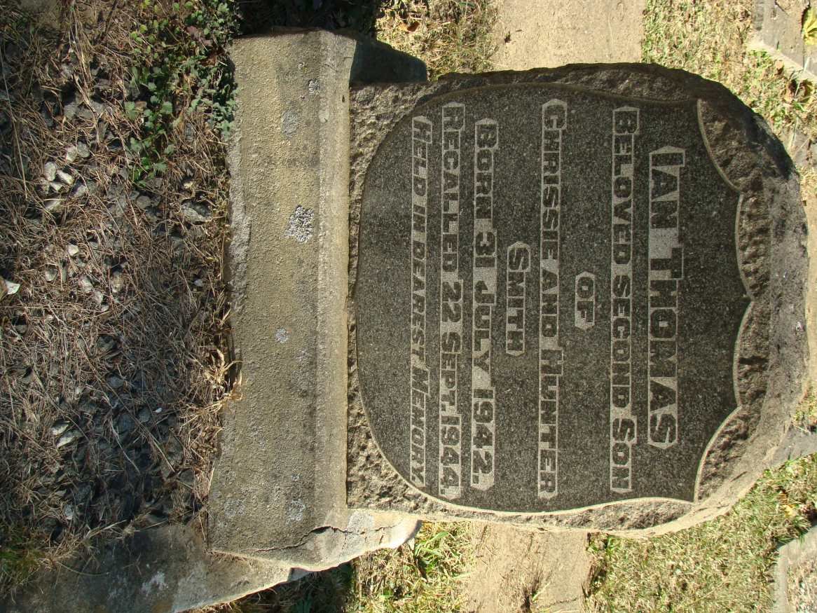 SMITH Ian Thomas 1942-1944