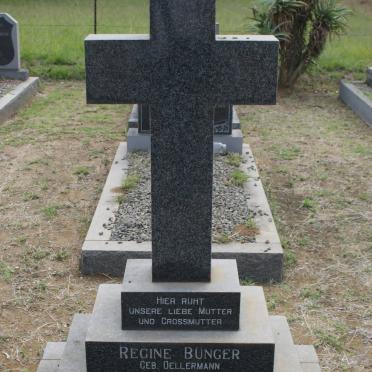 B - Vanne :: Surnames - B